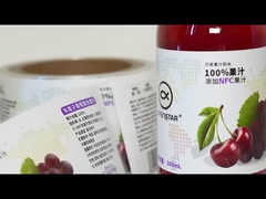 Laminazione di stampaggio di fogli di incisione e altre opzioni artigianali per etichette di bottiglie di bevande